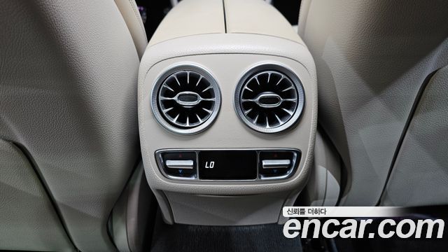 Mercedes-Benz CLS-Class 2019 — photo 31