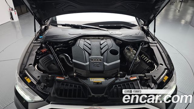 Audi A8 2020 — photo 6