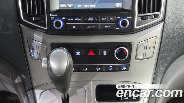 Hyundai Starex 2019 — photo 24
