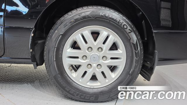 Hyundai Starex 2019 — photo 7
