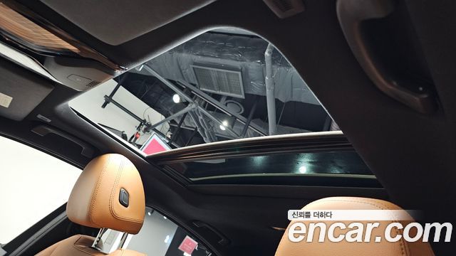 BMW 3-Series 2023 — photo 24