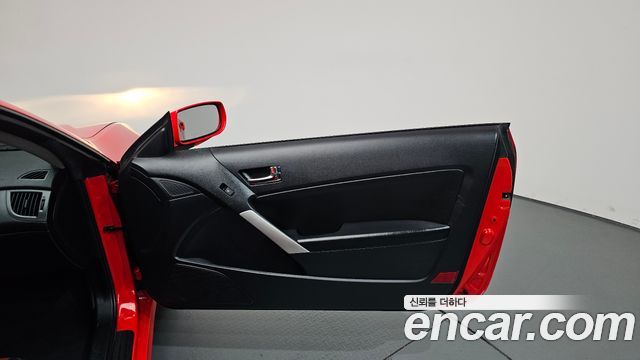 Hyundai Genesis 2009 — photo 15