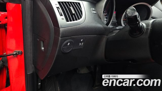 Hyundai Genesis 2009 — photo 28