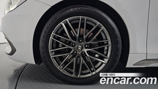 Hyundai Grandeur 2017 — photo 5
