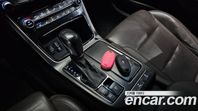 Hyundai Grandeur 2017 — photo 9