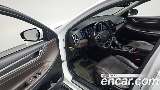 Hyundai Grandeur 2017 — photo 10