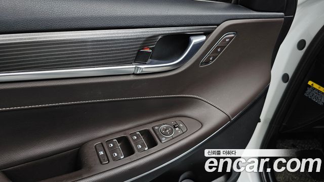 Hyundai Grandeur 2017 — photo 17