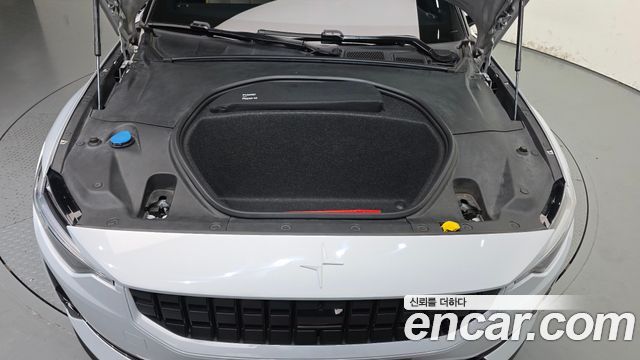 Polestar Polestar 2 2023 — photo 6