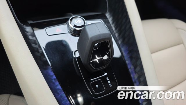 Polestar Polestar 2 2023 — photo 12