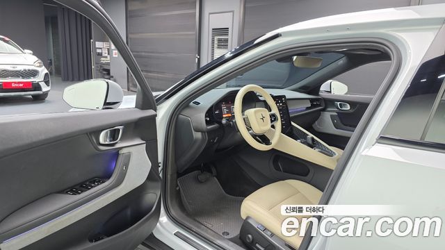 Polestar Polestar 2 2023 — photo 13