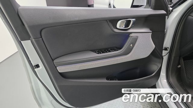 Polestar Polestar 2 2023 — photo 14