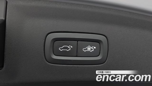 Polestar Polestar 2 2023 — photo 32
