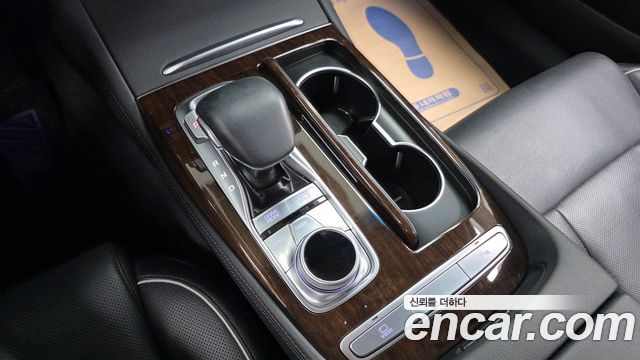 Kia K9 2019 — photo 9