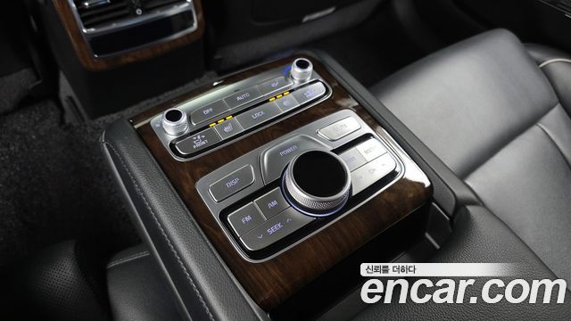Kia K9 2019 — photo 19