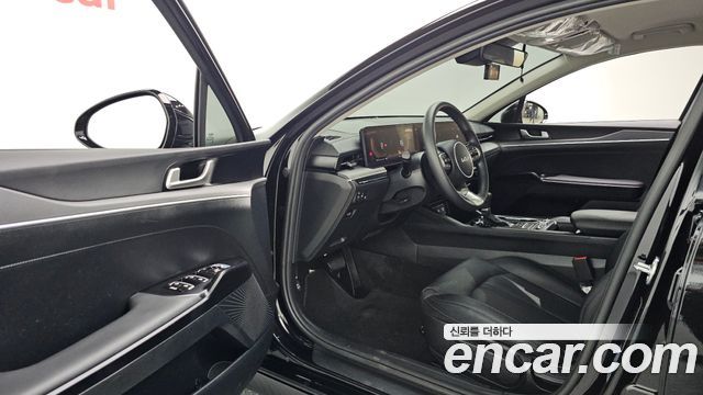 Kia K5 2026 — photo 10