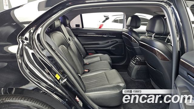 Genesis EQ900 2016 — photo 12