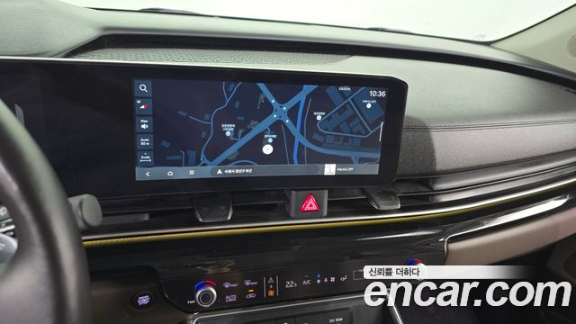 Kia Canival 2024 — photo 18