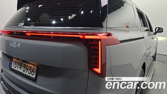 Kia Canival 2024 — photo 9