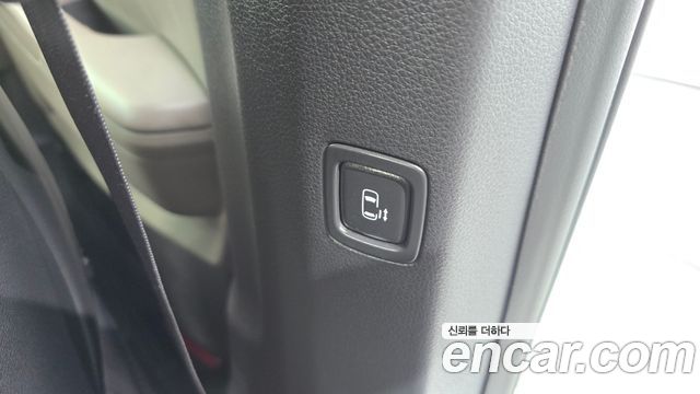 Kia Canival 2024 — photo 32