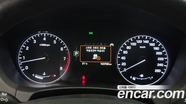Hyundai Genesis 2016 — photo 8