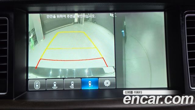 Hyundai Genesis 2016 — photo 16