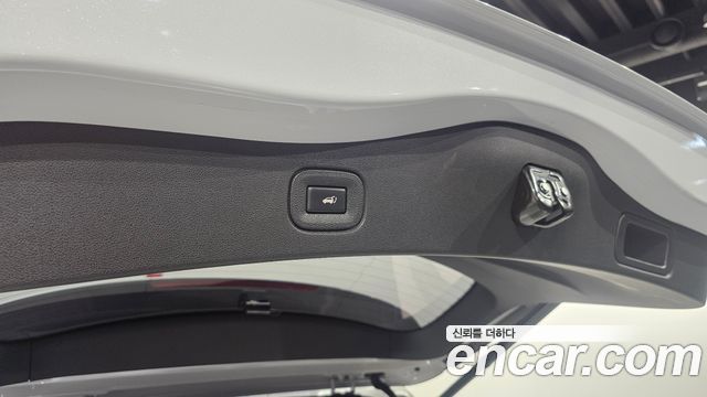 Renault Korea QM6 2023 — photo 26