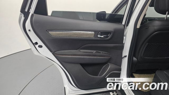 Renault Korea QM6 2023 — photo 15
