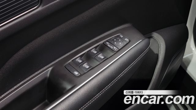 Renault Korea QM6 2022 — photo 23
