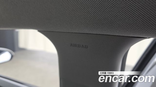 Hyundai AVANTE 2016 — photo 27