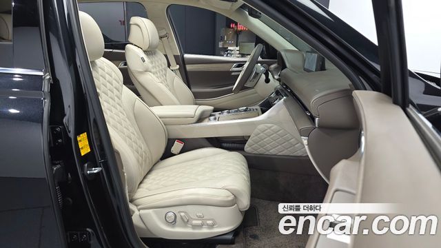 Genesis GV80 2023 — photo 17