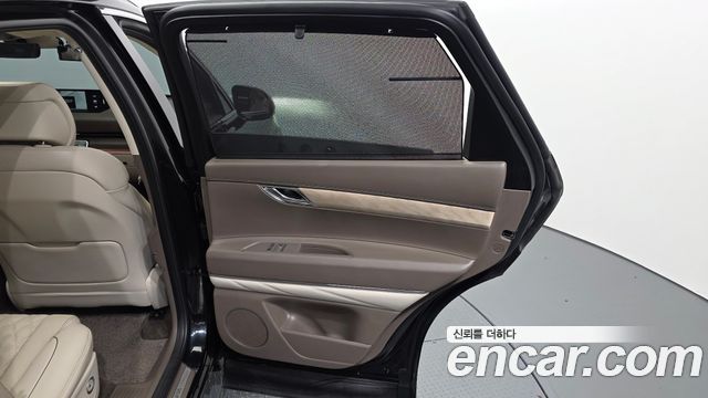 Genesis GV80 2023 — photo 15