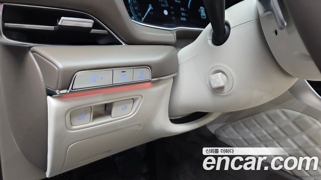 Genesis GV80 2023 — photo 27