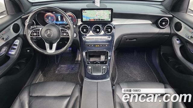 Mercedes-Benz GLC-Class 2020 — photo 10