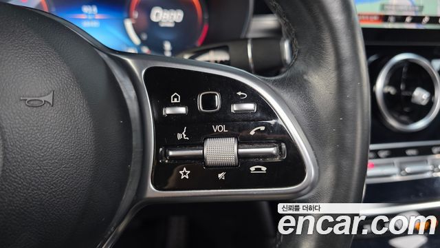 Mercedes-Benz GLC-Class 2020 — photo 22
