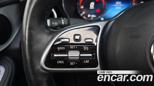 Mercedes-Benz GLC-Class 2020 — photo 23
