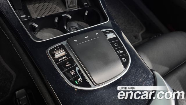 Mercedes-Benz GLC-Class 2020 — photo 25