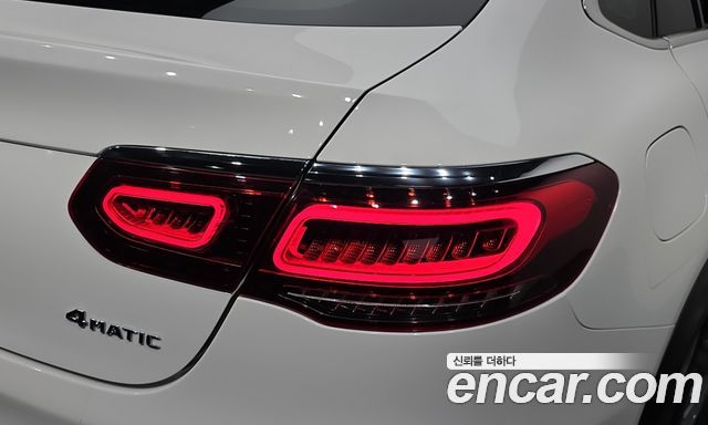 Mercedes-Benz GLC-Class 2020 — photo 9