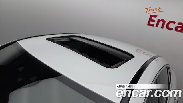 Mercedes-Benz GLC-Class 2020 — photo 35