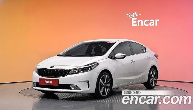 Kia K3 2017 — photo 1