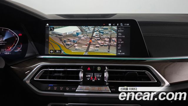 BMW X5 2022 — photo 19