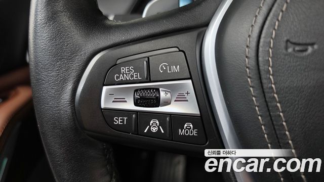 BMW X5 2022 — photo 21