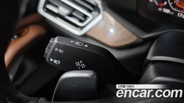 BMW X5 2022 — photo 30