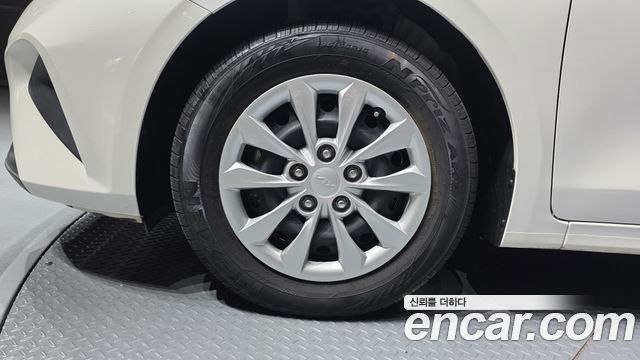 Kia K3 2022 — photo 5
