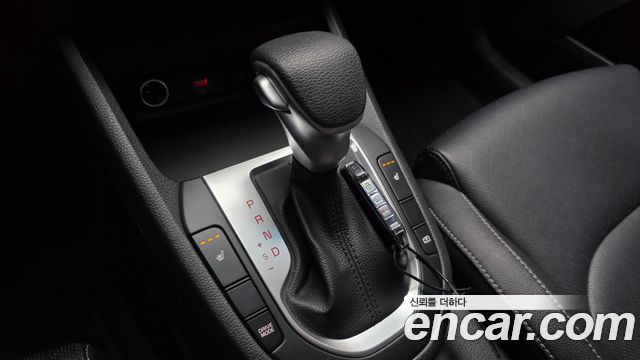 Kia K3 2022 — photo 12