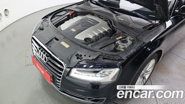 Audi A8 2015 — photo 6