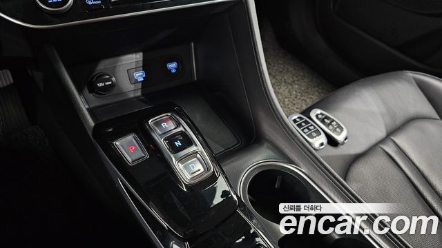 Hyundai Sonata 2020 — photo 12