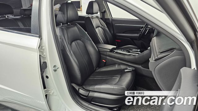 Hyundai Sonata 2020 — photo 18