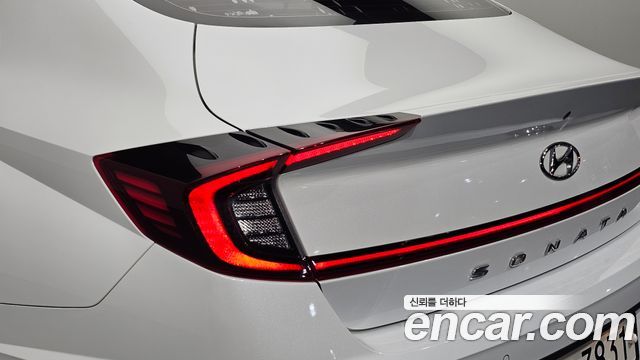Hyundai Sonata 2020 — photo 9