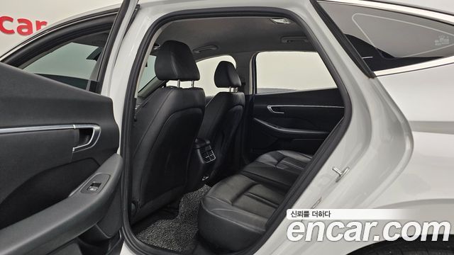 Hyundai Sonata 2020 — photo 16