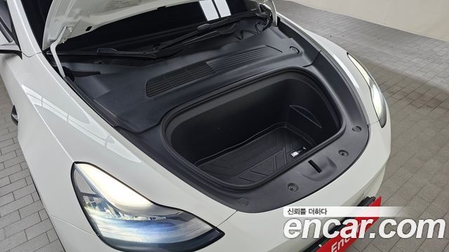 Tesla Model Y 2021 — photo 6